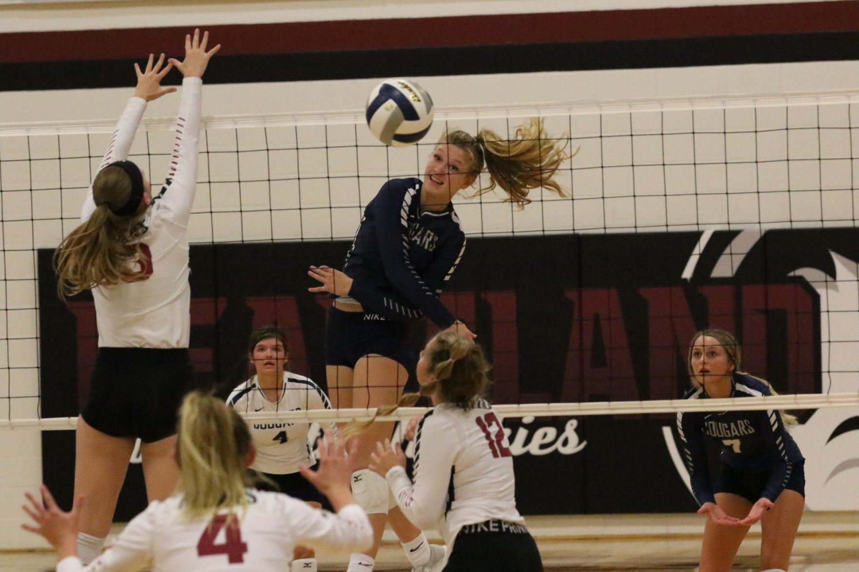 Cross County vs. Heartland volleyball 30.JPG